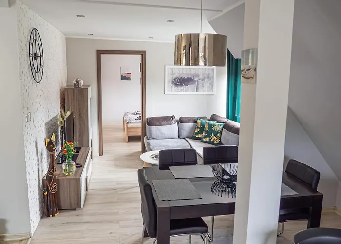 3-pokojowy, Ul. Kosciuszki, 100 M Od Morza Проживання в сім'ї Колобжег